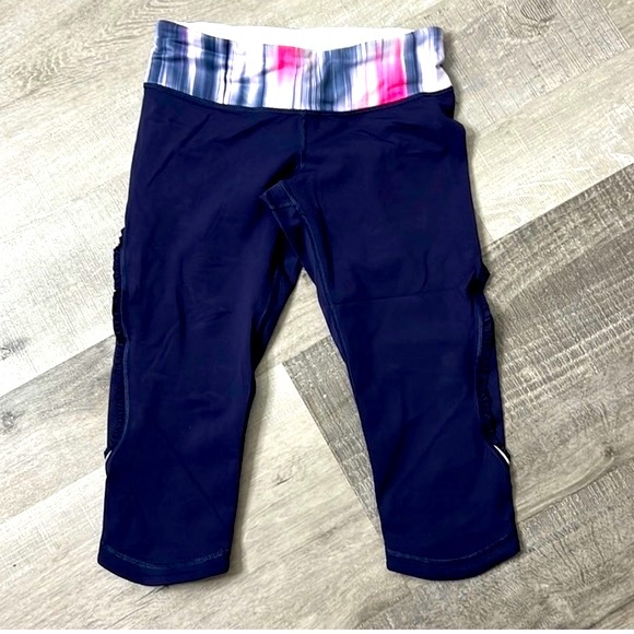 Lululemon Athetica Reflective Ruffled Cropped Leggings - Picture 8 of 12